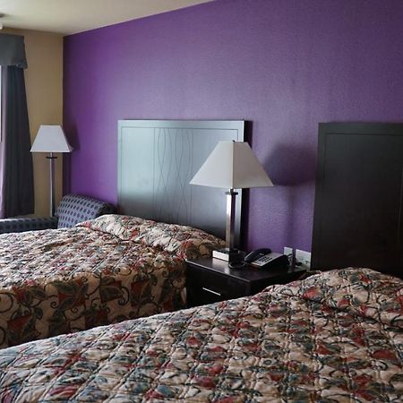 Village Motor Inn Остин Экстерьер фото